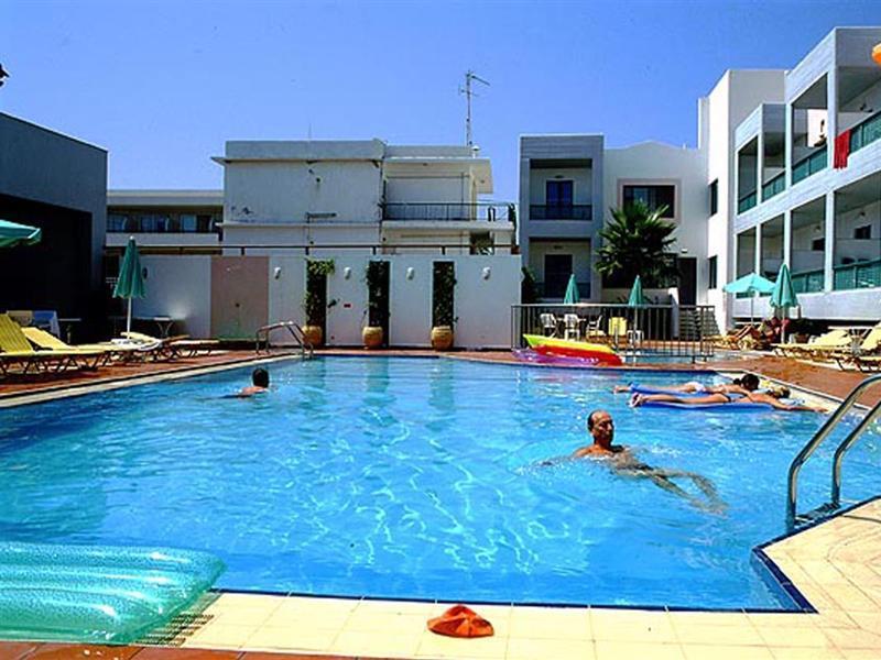 레팀노 Flisvos Beach (Adults Only) 아파트 외부 사진